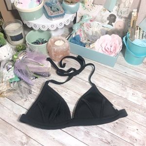 PINK Victoria’s Secret Black Bikini Top Women’s Size XS Swimwear Bathing Suit